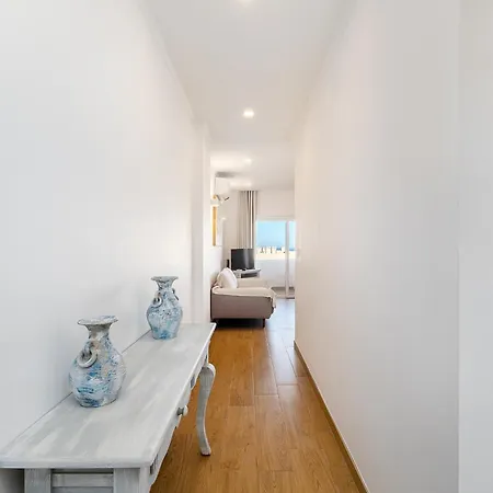 Renovated 2br In With Pool & Garage By Soulplaces